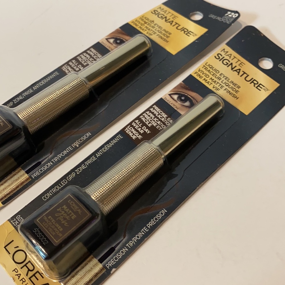 L’Oréal 2 Matte Signature Liquid Eyeliner Greige (720) - Picture 4 of 5